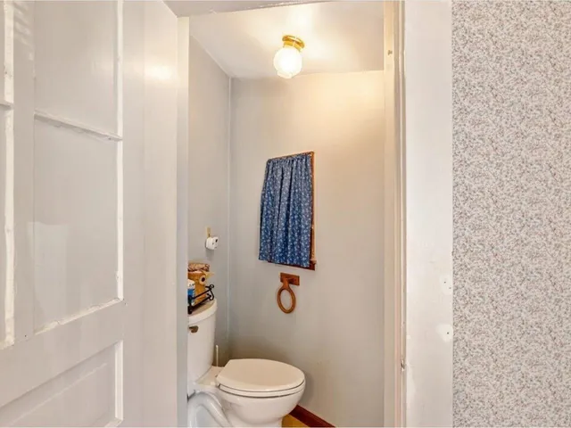 $249,995 | 19 North Elm Street, St. Albans, VT 05478