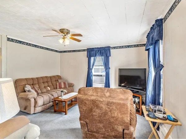 $230,000 | 19 North Elm Street, St. Albans, VT 05478