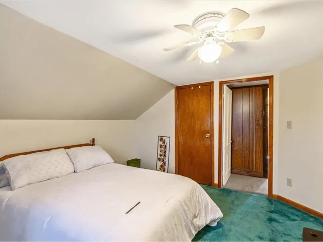 $249,995 | 19 North Elm Street, St. Albans, VT 05478