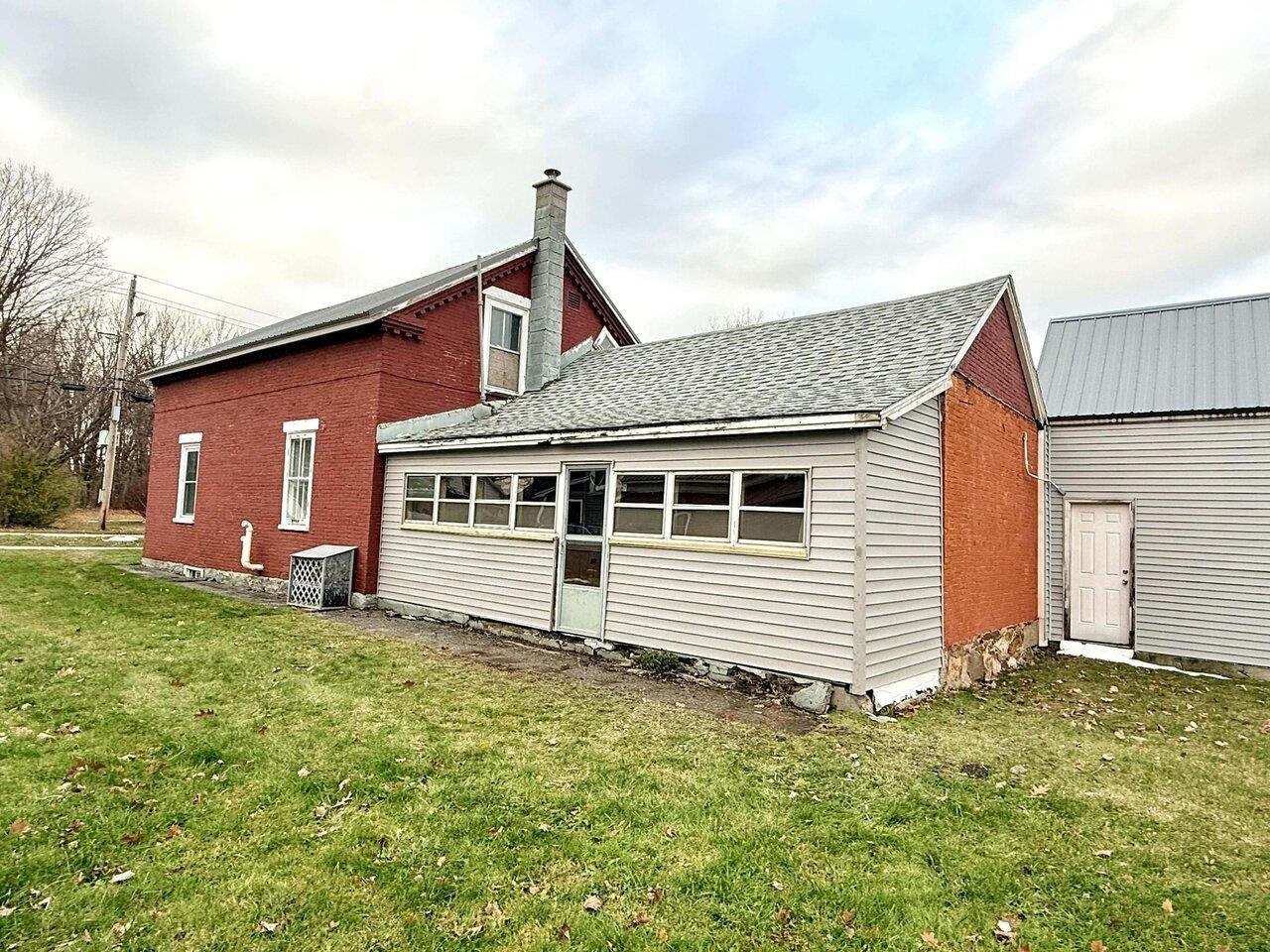 19 North Elm Street St. Albans, VT 05478 - Photo 36 of 41