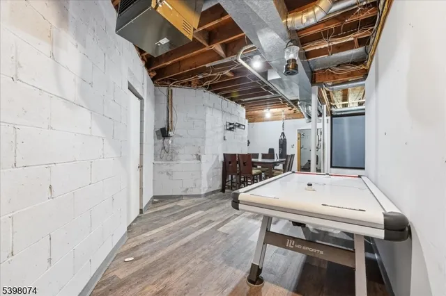a view of a storage & utility room