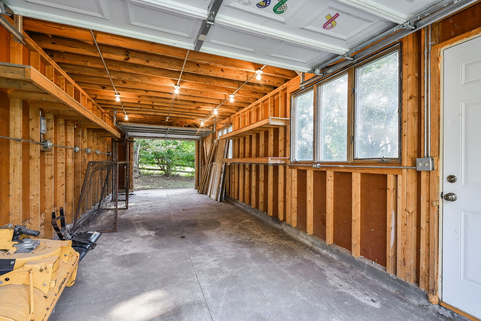 41-w331 Empire Road St. Charles, IL 60175 - Photo 21 of 25 a view of a porch with wooden floor and roof