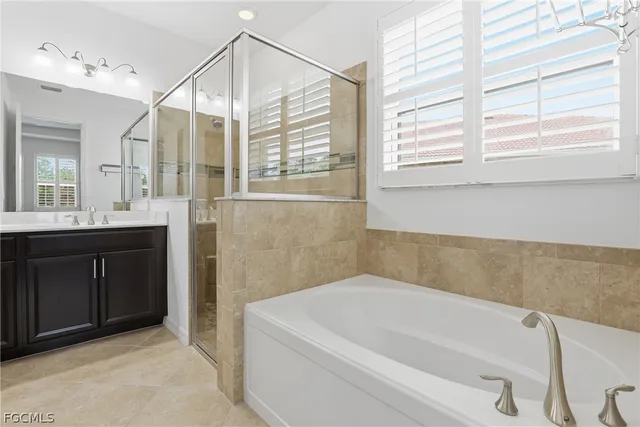 $649,000 | 3177 Royal Gardens Avenue, Fort Myers, FL 33916