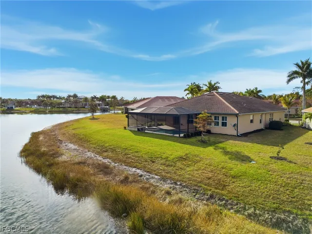 $649,000 | 3177 Royal Gardens Avenue, Fort Myers, FL 33916