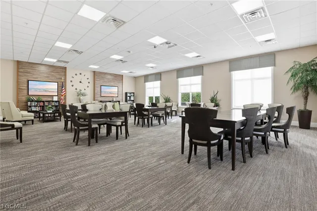 $649,000 | 3177 Royal Gardens Avenue, Fort Myers, FL 33916