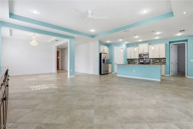 $649,000 | 3177 Royal Gardens Avenue, Fort Myers, FL 33916