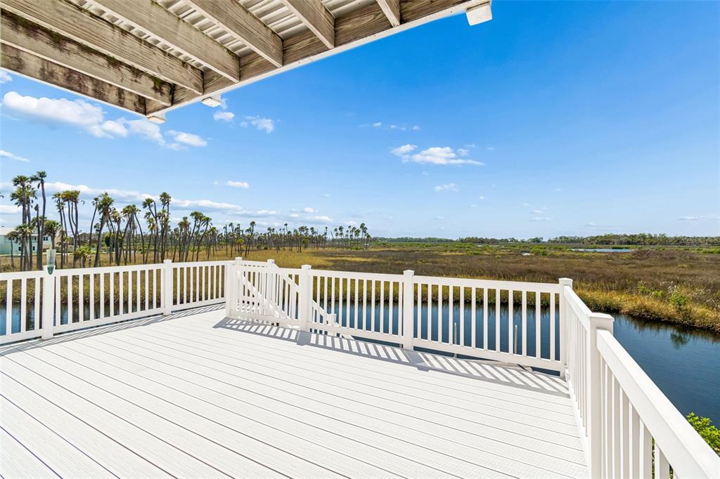 5247 Tropical Point Weeki Wachee, FL 34607 - Photo 45 of 95
