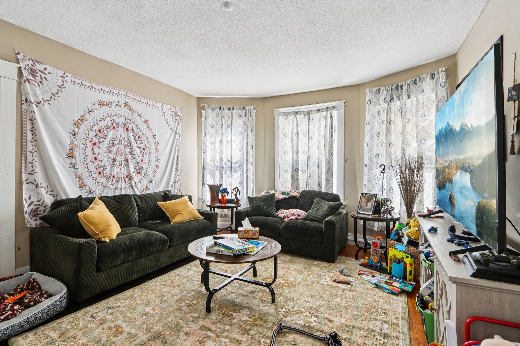 424 Cedar Street Manchester, NH 03103 - Photo 22 of 34