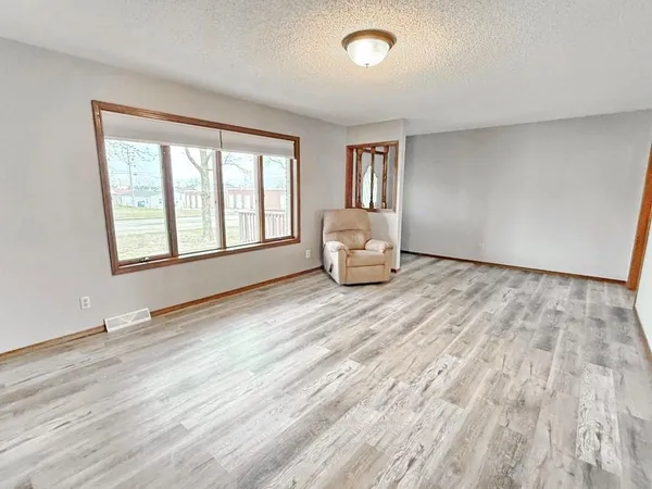 $167,900 | 1303 South Forest Street, El Dorado Springs, MO 64744