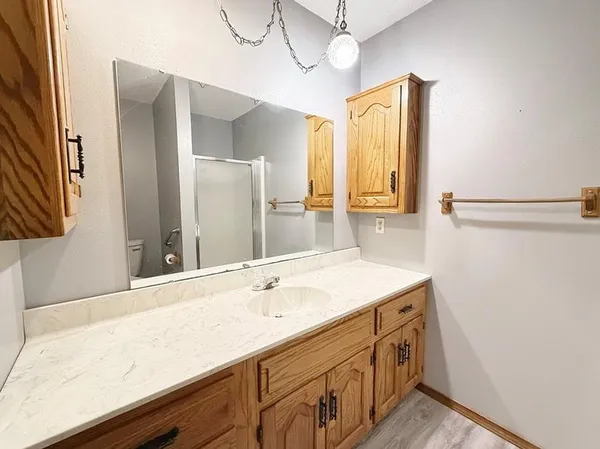 $167,900 | 1303 South Forest Street, El Dorado Springs, MO 64744