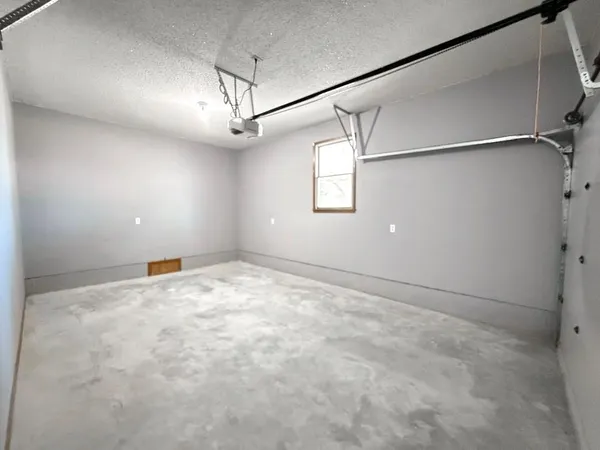 $167,900 | 1303 South Forest Street, El Dorado Springs, MO 64744