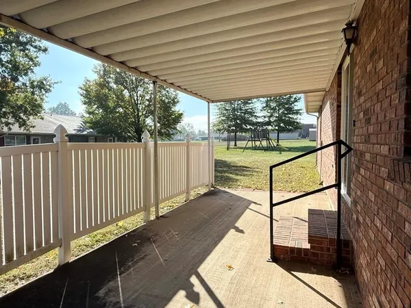 $167,900 | 1303 South Forest Street, El Dorado Springs, MO 64744