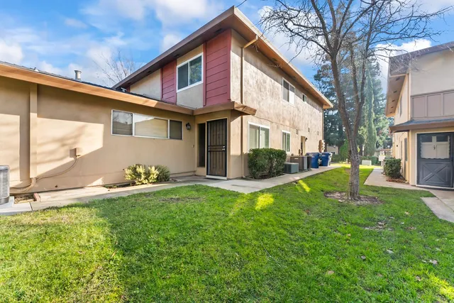 $229,999 | 5642 Madison Avenue, Unit 3, Sacramento, CA 95841