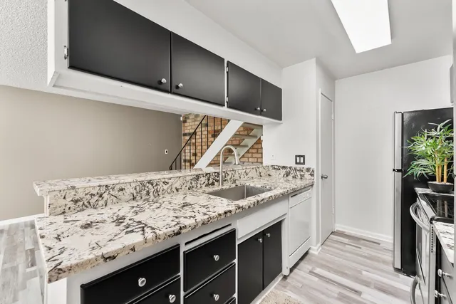 $229,999 | 5642 Madison Avenue, Unit 3, Sacramento, CA 95841