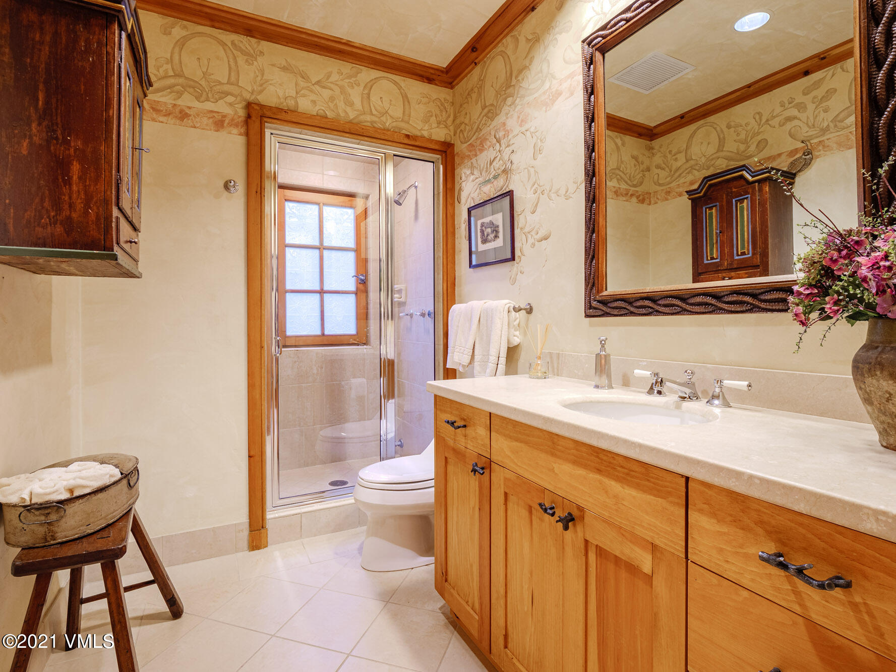 394 Beaver Dam Road Vail, CO 81657 - Photo 23 of 31 Bathroom 3