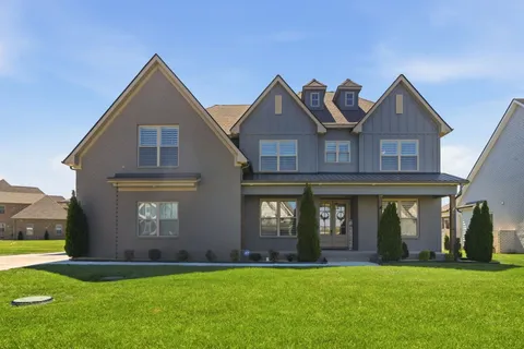 $849,990 | 3705 Carriage Drive, Murfreesboro, TN 37128