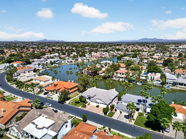 $2,299,999 | 1318 East Treasure Cove Drive, Gilbert, AZ 85234