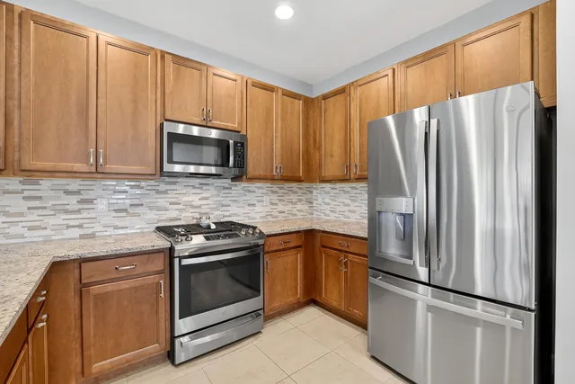 $570,000 | 11558 Southwest Oceanfront Court, Port St. Lucie, FL 34987