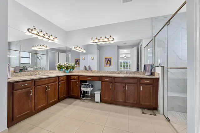 $570,000 | 11558 Southwest Oceanfront Court, Port St. Lucie, FL 34987