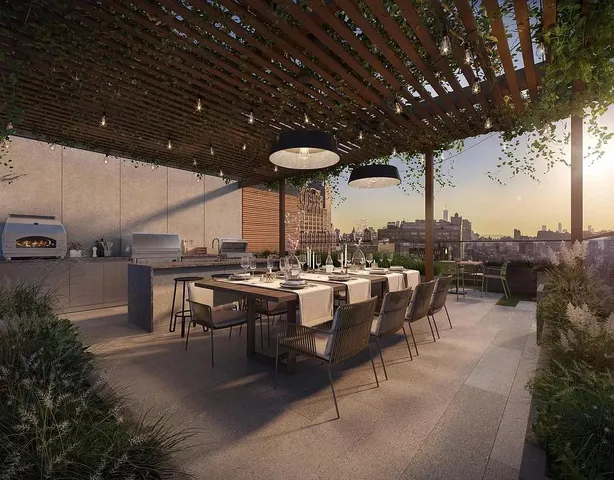 $2,300,000 | 215 West 28th Street, Unit 12A | Chelsea