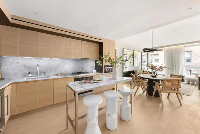 $2,300,000 | 215 West 28th Street, Unit 12A | Chelsea