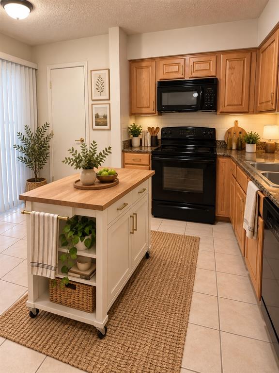 5300 Keller Springs Road, Unit 2013 Dallas, TX 75248 - Photo 1 of 26 virtually staged