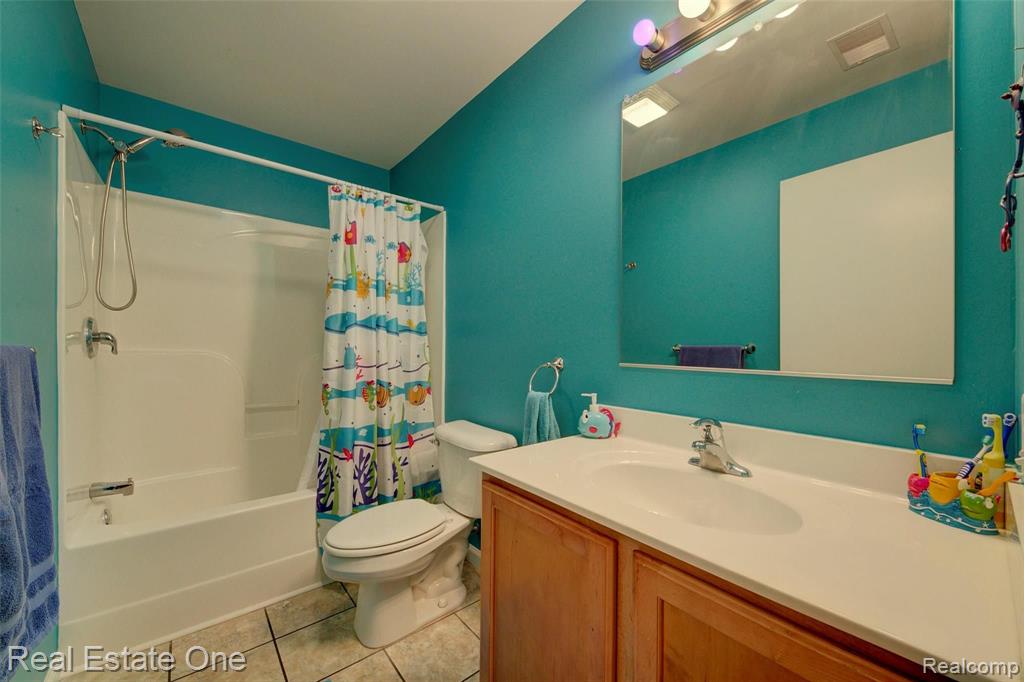 3676 Norton Road Howell, MI 48843 - Photo 46 of 82