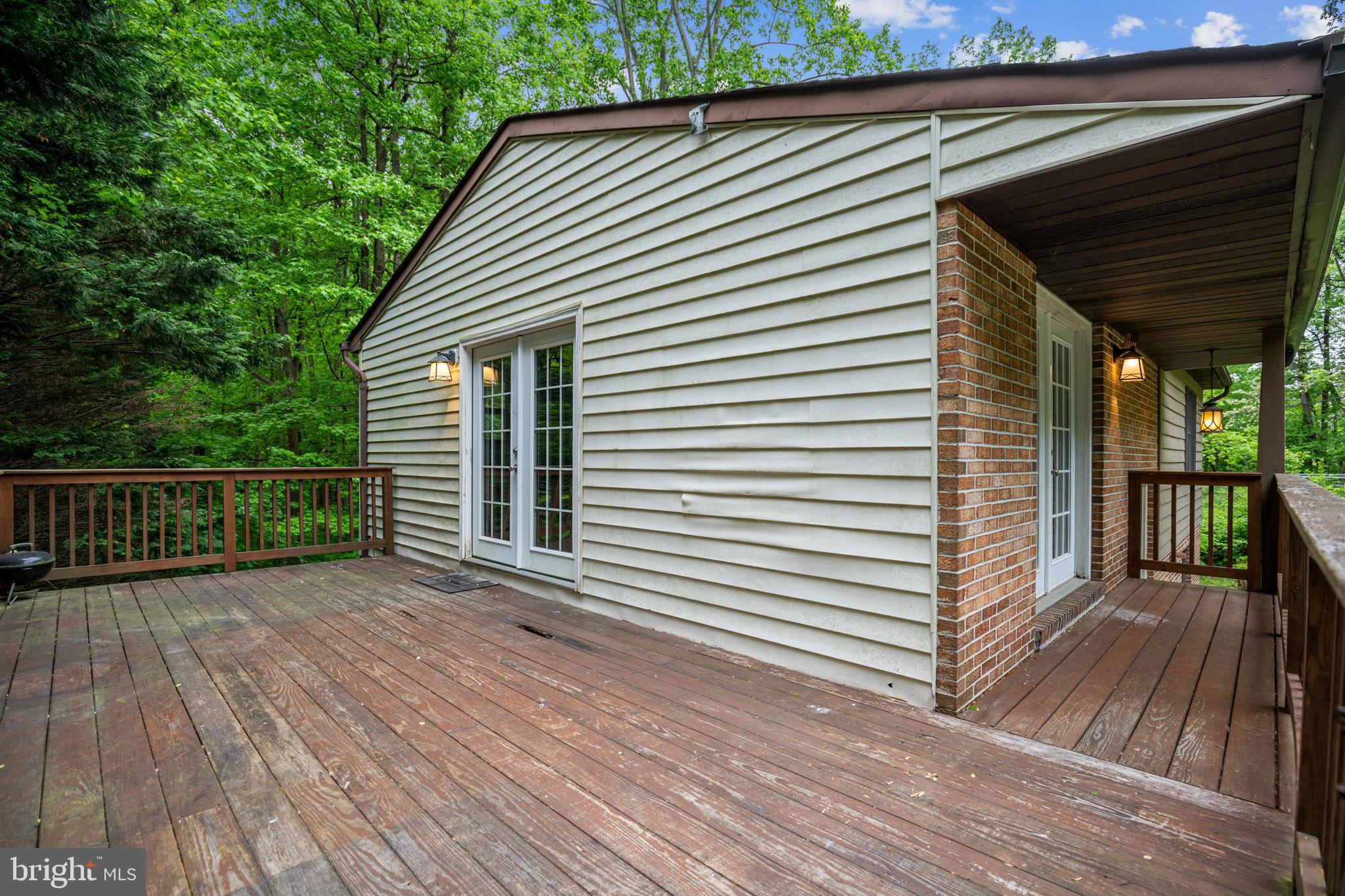 4405 Willows Road Chesapeake Beach, MD 20732 - Photo 6 of 32 Side view of deck