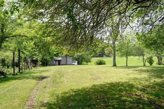 2465 Walkertown Road Dayton, TN 37321 - Photo 15 of 16 2465 Walkertown Road yard