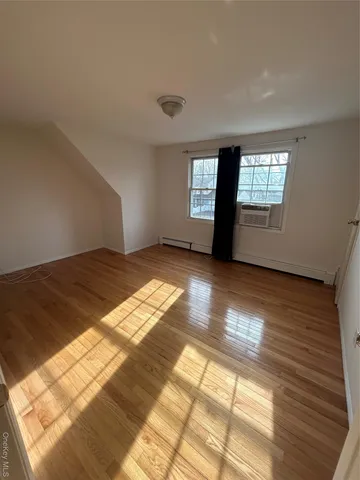 $3,000 | 7 Grange Street, Unit 2A, Huntington, NY 11743