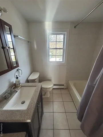 $3,000 | 7 Grange Street, Unit 2A, Huntington, NY 11743