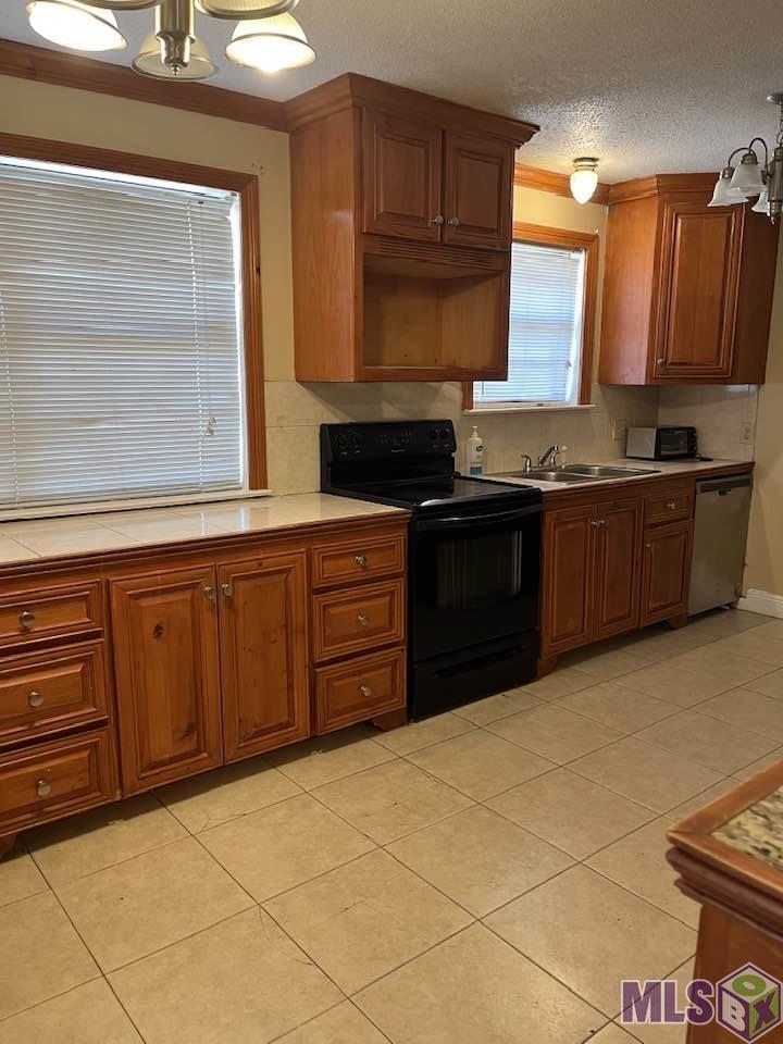 1036 North Sabine Drive Baton Rouge, LA 70810 - Photo 5 of 21