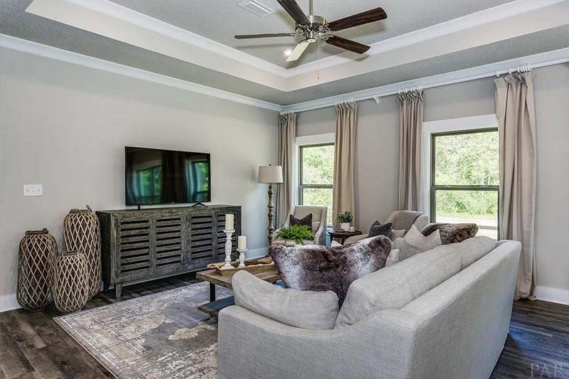 4437 Jude Way Pace, FL 32571 - Photo 6 of 24