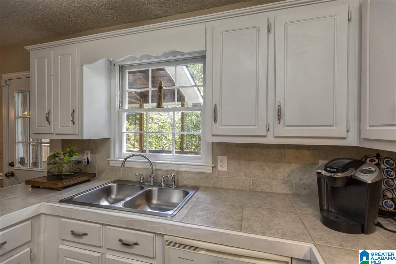 5180 Colonial Park Road Birmingham, AL 35242 - Photo 10 of 42