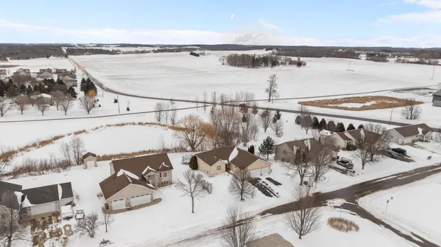 $374,900 | 830 6th Street Northwest, Maple Lake, MN 55358