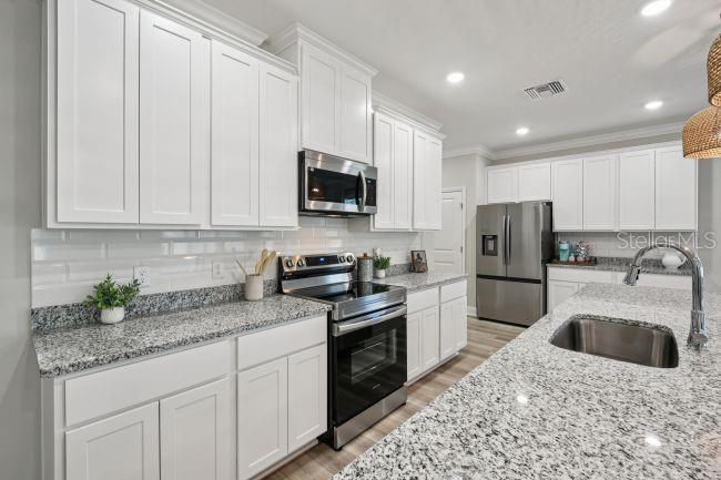 846 Southwest 80th Way Gainesville, FL 32607 - Photo 7 of 24