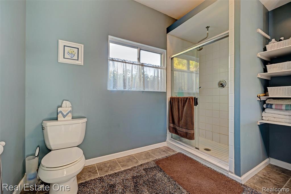 2444 Ray Road Oxford, MI 48370 - Photo 13 of 40
