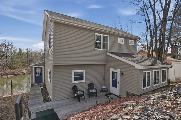 $675,000 | 5 Pineland Avenue, Worcester, MA 01604