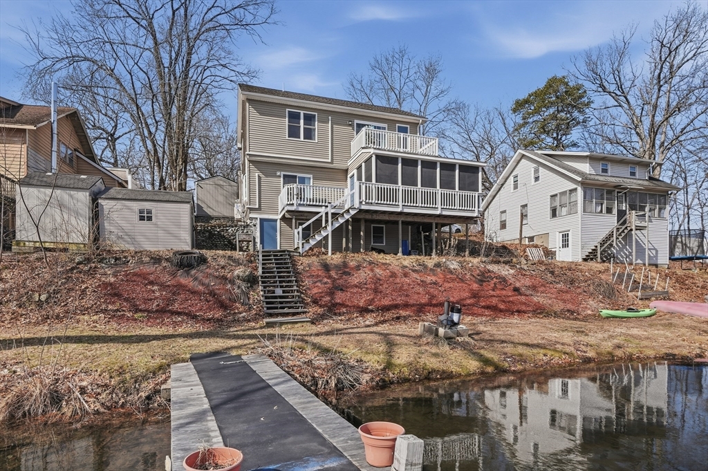 5 Pineland Avenue Worcester, MA 01604 - Photo 3 of 35