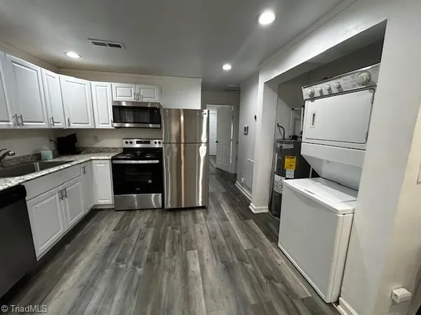 $800 | 1004 Grace Street, Unit A, High Point, NC 27260