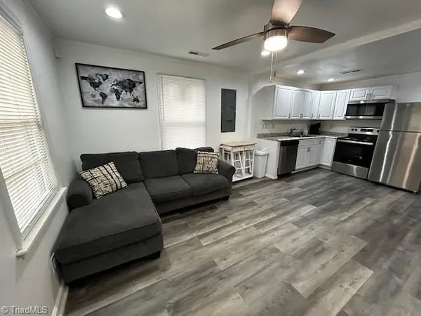 $800 | 1004 Grace Street, Unit A, High Point, NC 27260