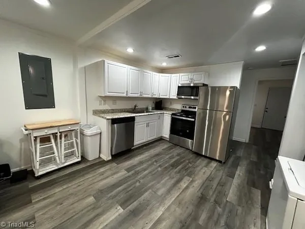 $800 | 1004 Grace Street, Unit A, High Point, NC 27260