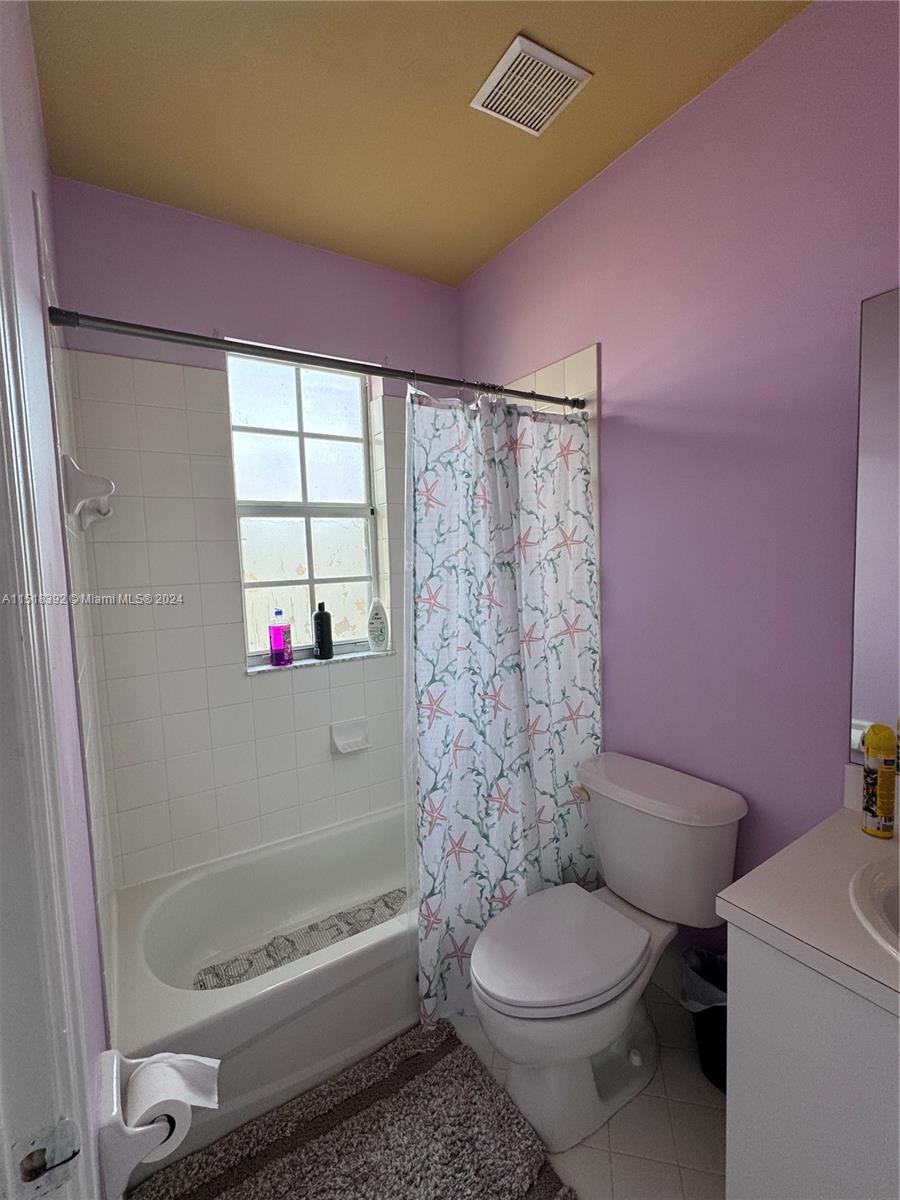 1490 Northeast 33rd Road, Unit 10618 Homestead, FL 33033 - Photo 8 of 9 Gallery Image 8