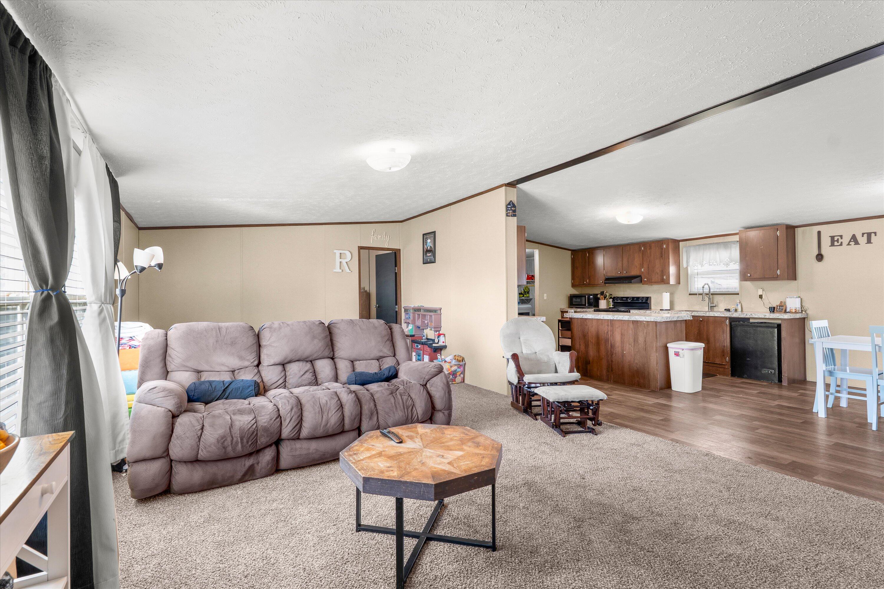 207 East 2nd Street Sundown, TX 79372 - Photo 6 of 26 08-207 E 2nd St