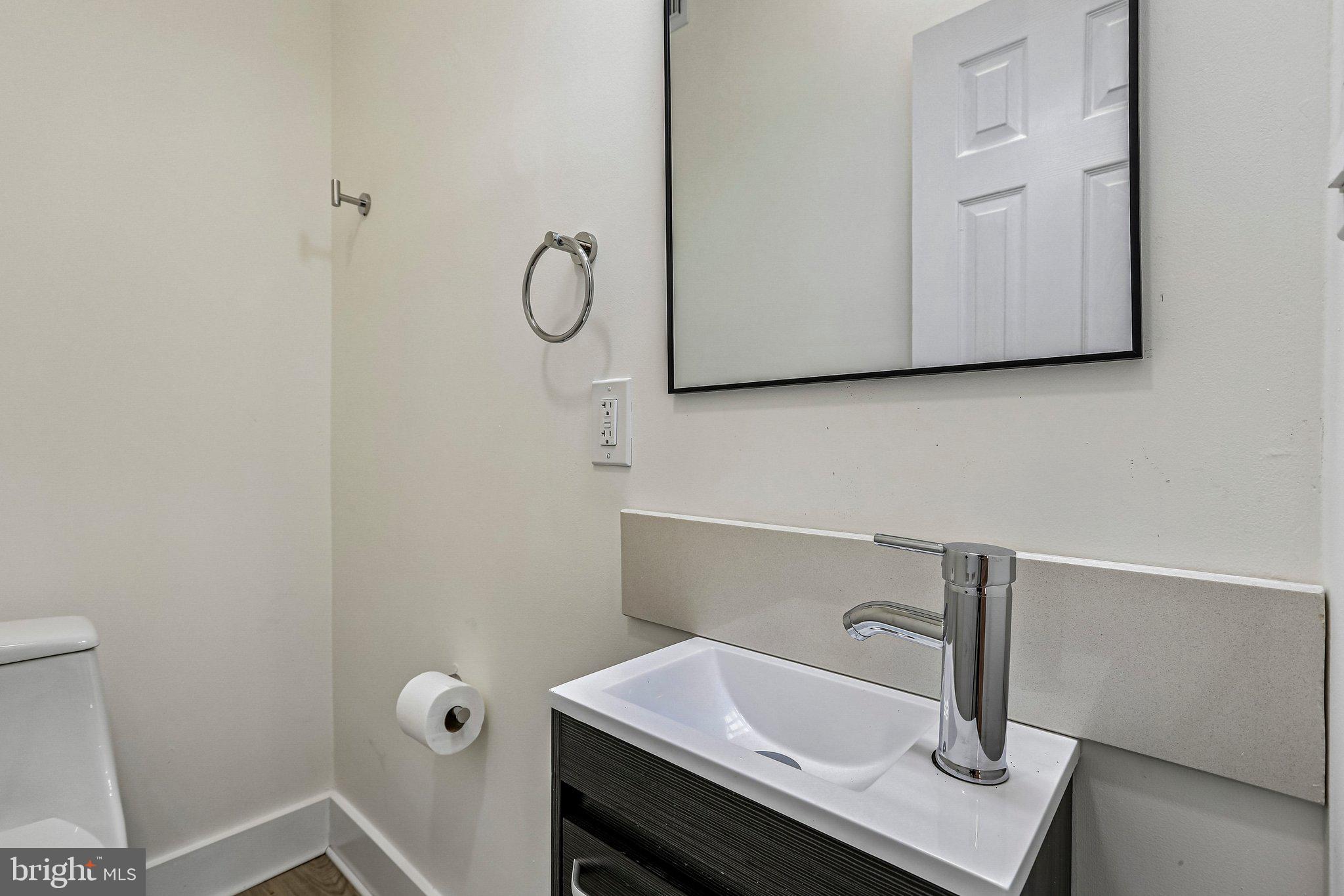 3007 Presstman Street Baltimore, MD 21216 - Photo 14 of 33