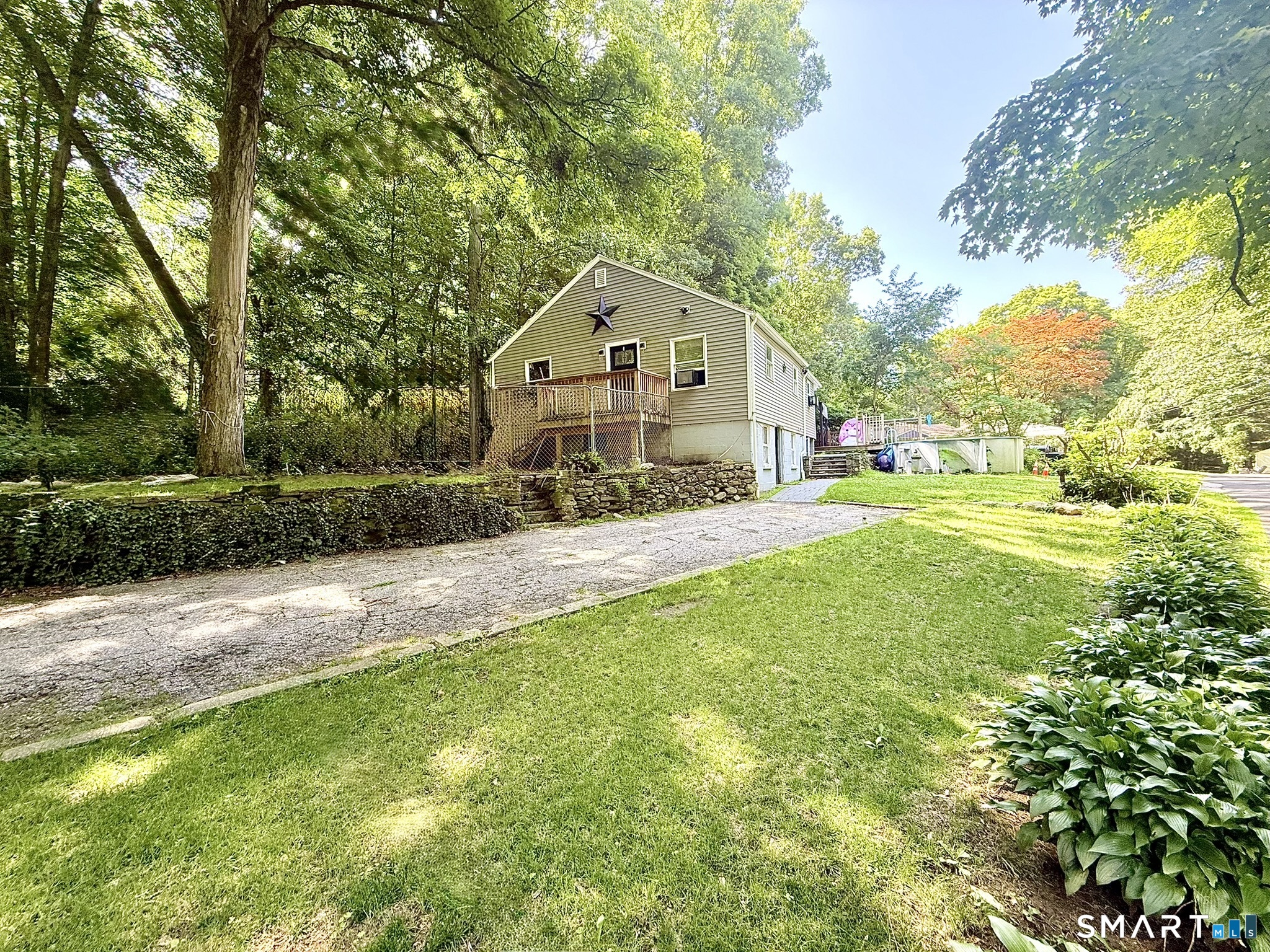 117 Squantuck Road Seymour, CT 06483 - Photo 3 of 4