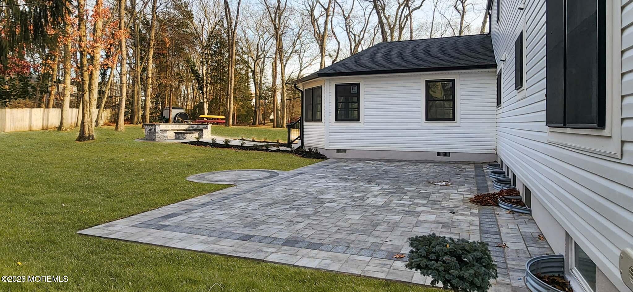 757 Nutswamp Road Red Bank, NJ 07701 - Photo 46 of 64 758A0536