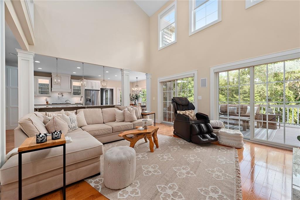 824 Harmony Road Pittsburgh, PA 15237 - Photo 2 of 25