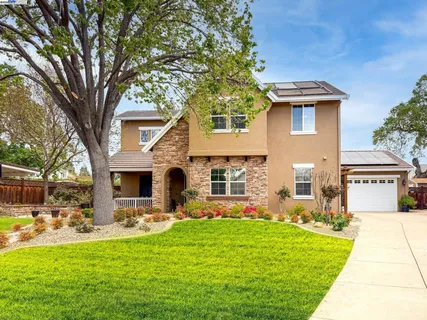 $2,480,000 | 2539 Lakeside Circle, Livermore, CA 94550