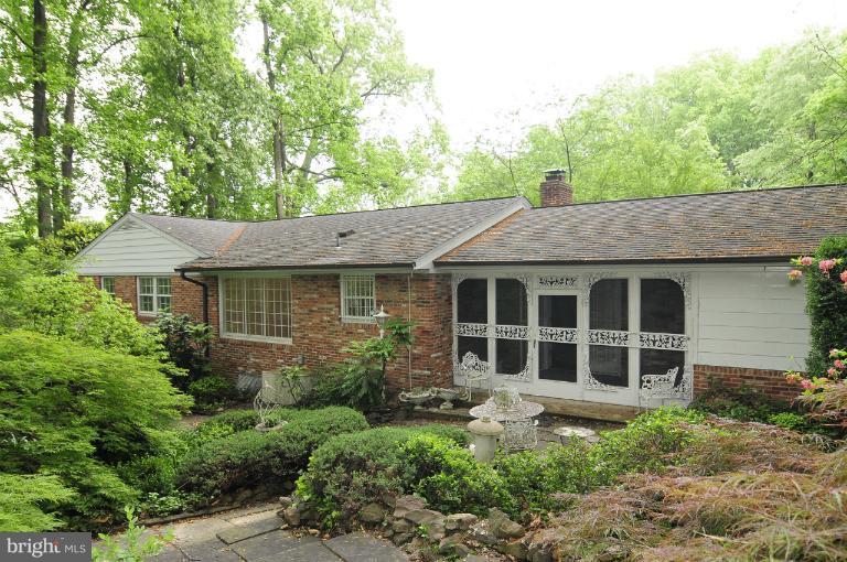 5701 Granby Road Rockville, MD 20855 - Photo 8 of 27 Exterior (Rear)